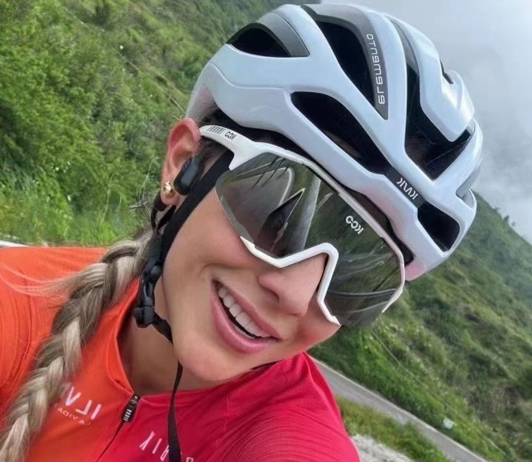 Ultra Cycling Gear - 2026 New Ultra-light Cycling Helmet Multi-color