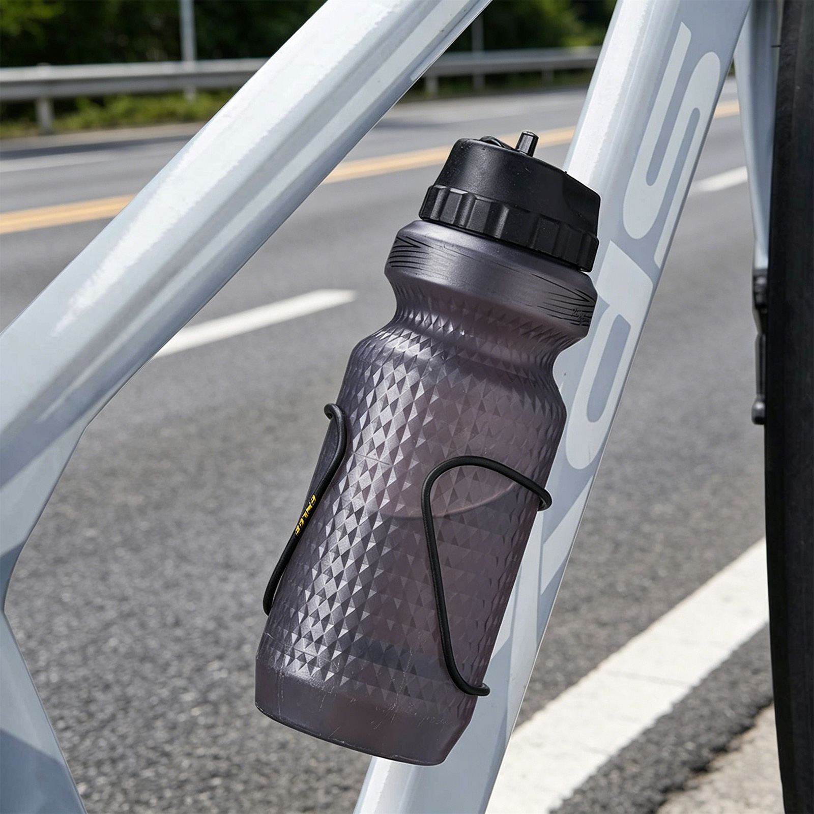 Ultra Light Bike Bottle Holder - Ultra Cycling Gear 리뷰 및 가격